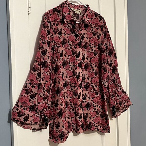 Dhruv Kapoor pink floral button up blouse size medium feminine romantic workwear - Picture 2 of 9